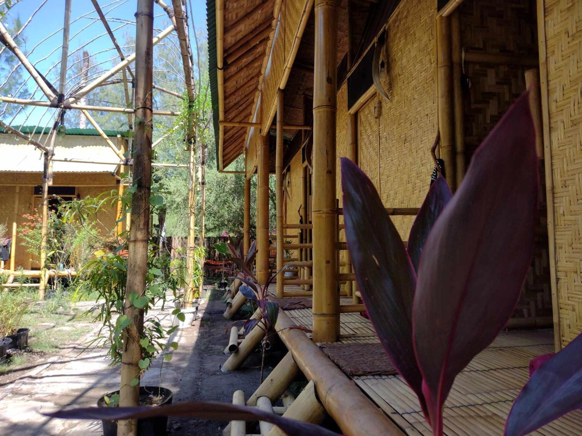 Hostel Uncle Hippie'S Dream Gili Meno Exterior foto